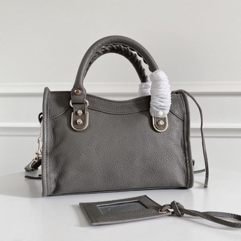 Ba1en*iaga classic city bags